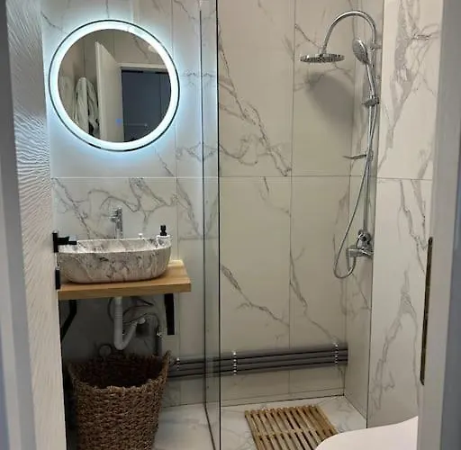 1 Room Apartment- Self Check In 24H